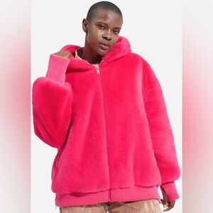 UGG Koko Oversized Faux Fur Short Coat Jacket Soft Luxury NWOT